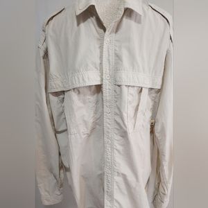 Solumbra Mens Long Sleeved Vented Shirt Nylon Blend Button Down Camp shirt